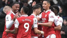 Има ли кой да спре Арсенал? Топчиите вече са 5 точки пред Сити