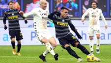 Гонитбата продължава! Интер пак доближи Милан след категоричен успех