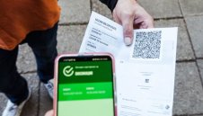 Левски отваря мобилна лаборатория за антигенни тестове пред “Герена”