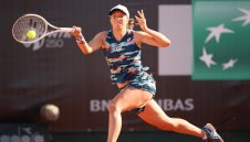 Аурата изчезна? Сензационна загуба за Швьонтек насред Варшава