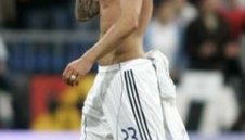 Бекъм смая Америка с гол от 70 метра + видео