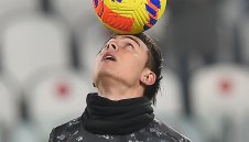 Стана ясно как Моуриньо убедил Дибала за Рома