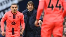 Конте плюе трансферната политика на Тотнъм