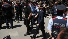 Меси се оправда: Не знаех изобщо какво подписвам