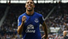 Евертън задържа Кевин Миралас