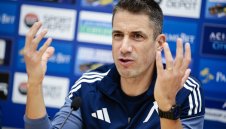 Веласкес разкри кои играчи на Левски пропускат Вечното дерби с ЦСКА