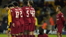 Барса следи резерва на Ливърпул