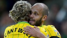 Порнодива се облизва по нов в Рейнджърс + СНИМКИ