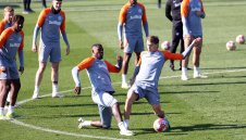 Формата на Интер срещу опита на Атлетико и Чоло