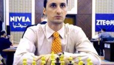 Гросмайстор Инкьов: Блестяща победа на Топалов
