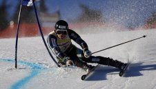 Кшеетил Йенсруд е водач след първия манш на гигантския слалом