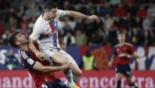 Левандовски проплака: Болезнено е!