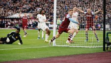 Ман Юнайтед удари невиждано от 93 години дъно