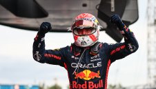 Макс излъга Норис и грабна победата в Барселона