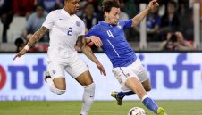 Манчестър Юнайтед вади пачки за Натаниъл Клайн