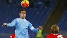 Наполи предпочита Клозе пред Бербатов