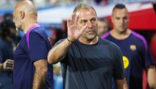 В Барса има трима ловци на "свраки"