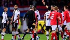 Германска трагедия! И Австрия опъна жалкия Бундестим