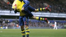 Росицки: Смея се, но не ми е смешно