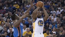 Дюрант наказа Тъндър с 39 точки