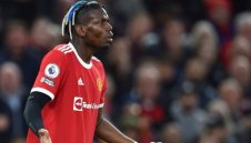 Чистка на "Олд Трафорд": Юнайтед бие шута на поне трима