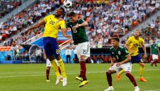 Мексико загуби, но продължава напред заедно с Швеция + ГАЛЕРИЯ И ВИДЕО