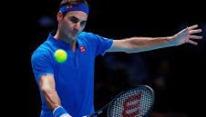 Федерер започва защитата в Мелбърн срещу Денис Истомин