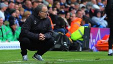 Лудия с луд жест към родния си клуб