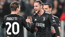 Последният измъчи Юве, головата суша на Влахович продължава