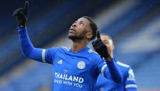 Нападател на Лестър отвя конкуренцията за играч на месеца