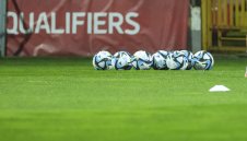 Мачовете по телевизията днес, 16 октомври