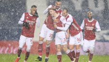 Драма в Лондон: Продължения пратиха Арсенал напред за ФА Къп