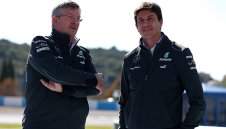 Рос Браун си тръгнал, тъй като му спуснали Волф и Лауда