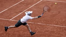 Мъри на четвъртфинал в Париж