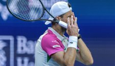 Гришо: Съжалявам, човече! Вие ми се свят! + ВИДЕО