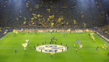 Дортмунд удари Вердер минимално и излезе начело