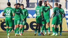 Лудогорец се качи на върха след минимален успех