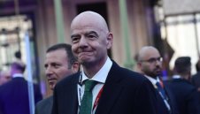 Саудитска Арабия застана зад Инфантино