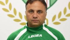 Трус в Пазарджик: Хебър изгони шестима играчи и оряза парите на треньорите