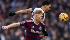 Тежък удар за Нюкасъл! Люис Хол аут до края на сезона 