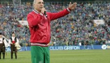 Стоичков: ФИФА бута европейските отбори