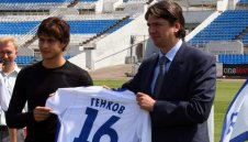 Цецо Генков носи победа на Висла