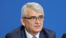 Петьо Костадинов: Бях против гласуването по тъмни стаички