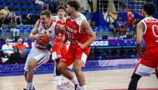 България игра силно, но отстъпи от Турция на ЕвроБаскет 2022