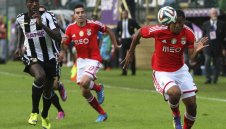 Бенфика удари Насионал и остава на върха