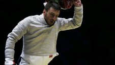 Германец качи сензацията Панчо на самолета за България