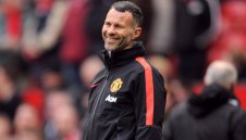 Гигс фаворит на букмейкърите за Лебедите