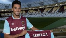 Уест Хям взе Алваро Арбелоа