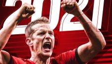 Капитанът на "аспирините" преподписа