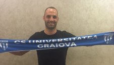 Апостол Попов остава в Румъния